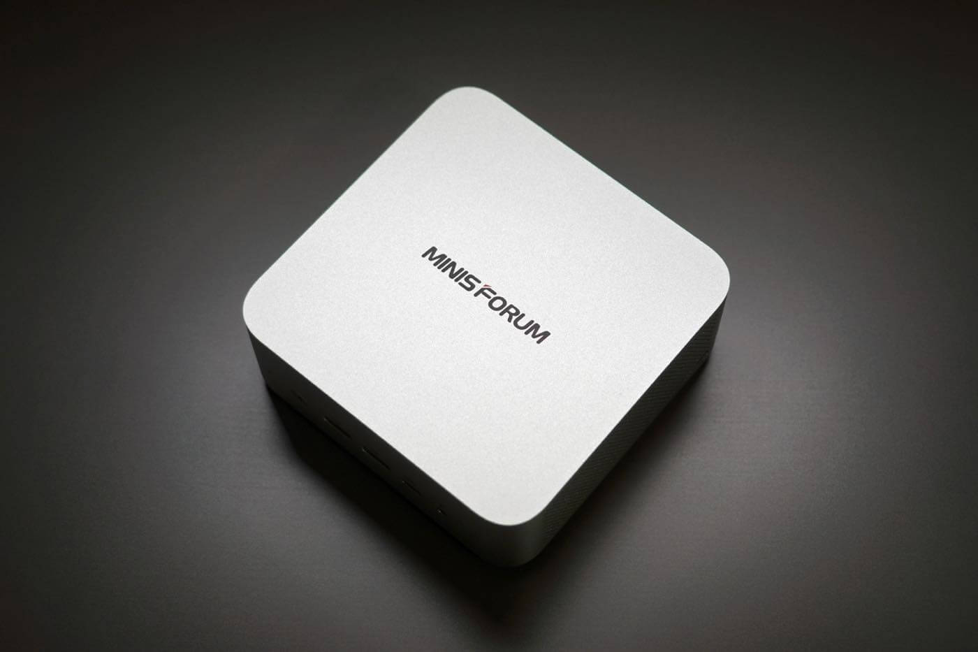 【レビュー】Intel Core Ultra 9 285H搭載のパワフルなミニPC「Minisforum M1 Pro」