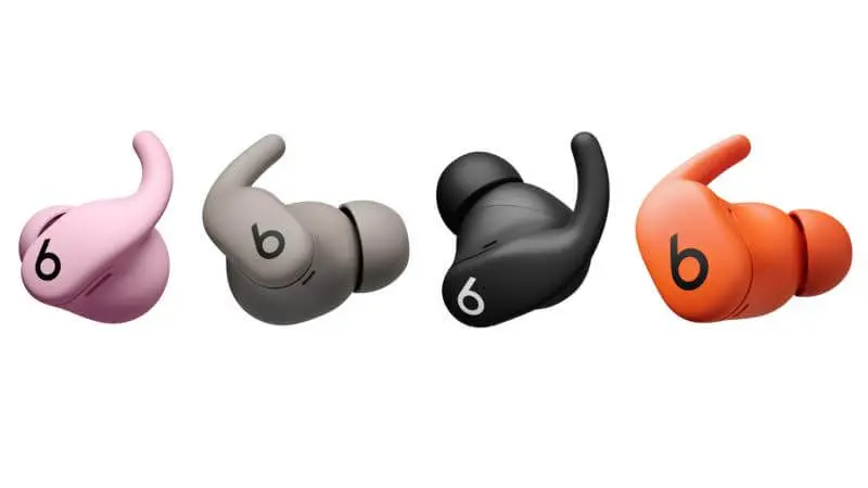 Beats、新型ワイヤレスイヤホン「Powerbeats Fit」を発表｜10月2