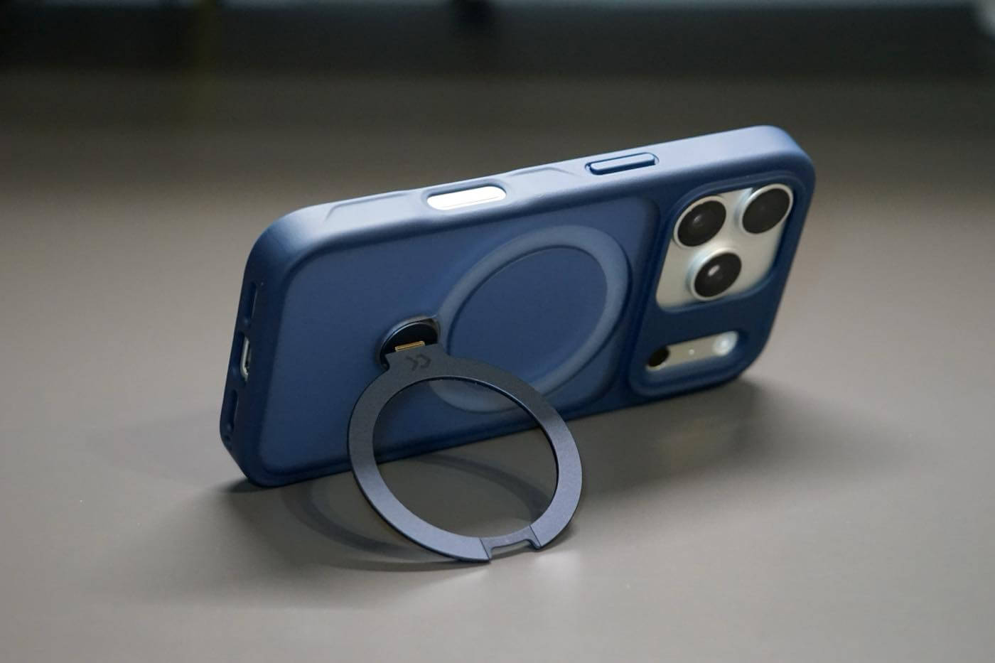 【レビュー】安定の品質!! CASEKOOの360度回転リング搭載ケース「Magicstand Pro」のiPhone 17 Pro対応モデル