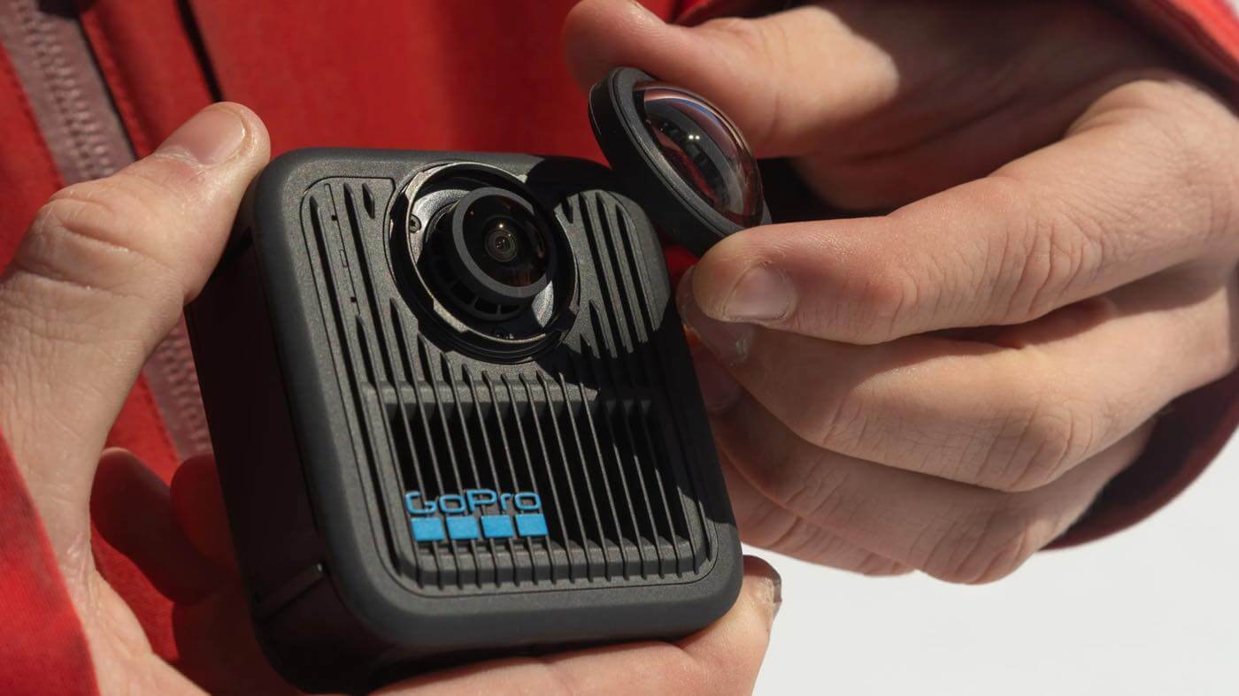 GoPro、新型360度カメラ｢MAX2｣とライト内蔵の超コンパクトカメラ｢LIT HERO｣を発表