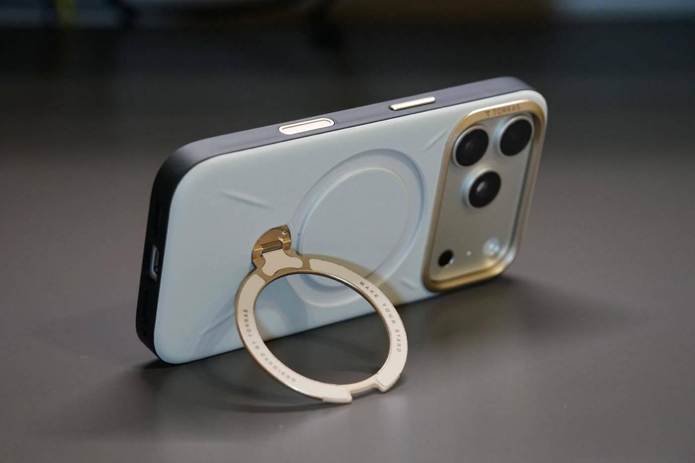 【レビュー】次世代エコレザーを採用した360度回転スタンド搭載ケース｢TORRAS Ostand Q3 レザートーン｣