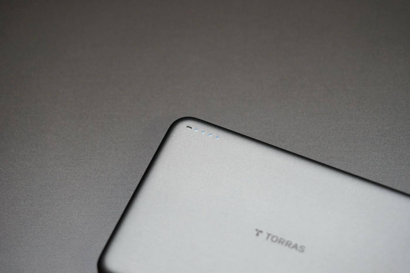 【レビュー】次世代エコレザーを採用した360度回転スタンド搭載ケース｢TORRAS Ostand Q3 レザートーン｣