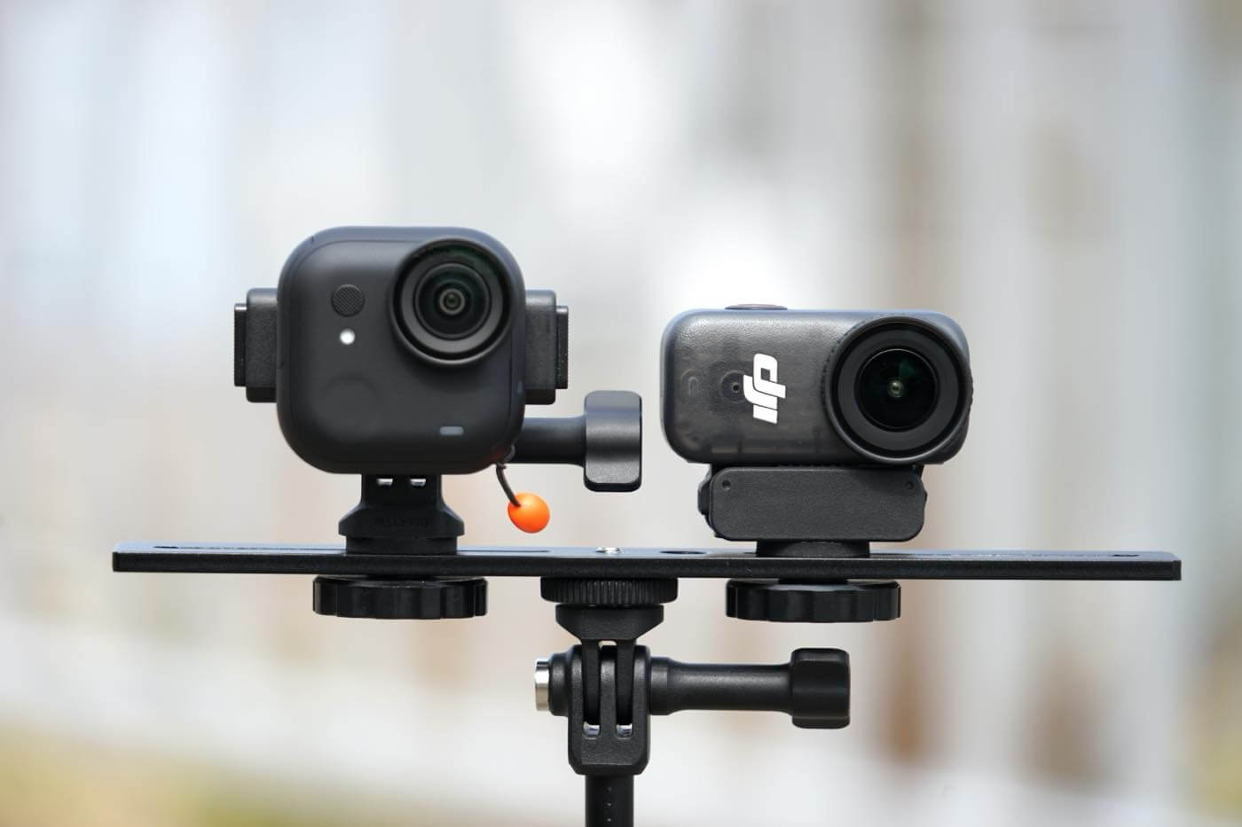 「Insta360 GO Ultra」 vs. 「DJI Osmo Nano」|モジュール式小型アクションカメラの最新モデルを比較