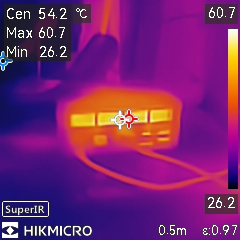 『Minisforum X1 Lite』レビュー｜小型軽量ボディにAMD Ryzen 7 255を搭載したミッドレンジモデル