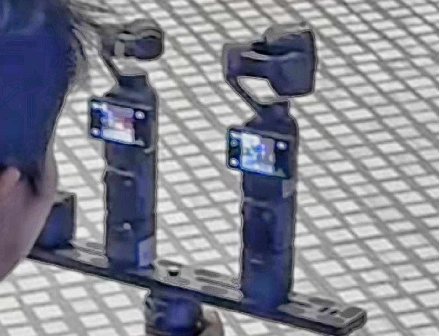 「DJI Osmo Pocket 4」とみられるデバイスを撮影した動画が登場