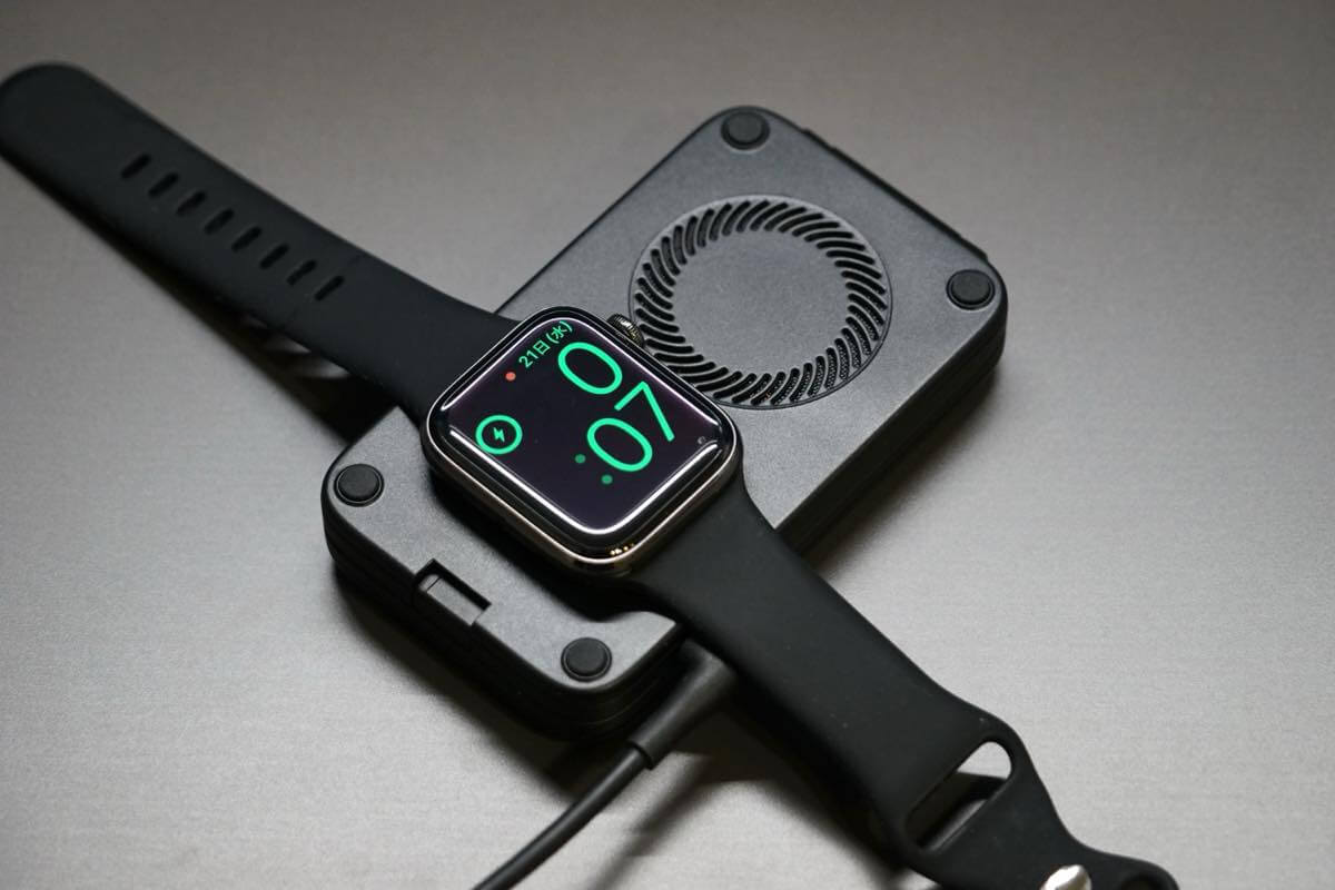 【レビュー】｢ESR CryoBoost 折りたたみ式 3-in-1 マグネット充電ステーション (Qi2 25W)｣ ｜冷却機構も搭載で携帯型3-in-1モデルとしては弱点なし?!