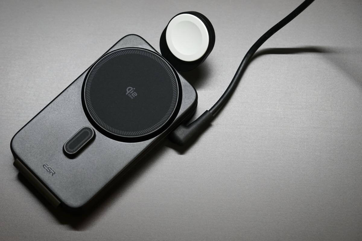 【レビュー】｢ESR CryoBoost 折りたたみ式 3-in-1 マグネット充電ステーション (Qi2 25W)｣ ｜冷却機構も搭載で携帯型3-in-1モデルとしては弱点なし?!