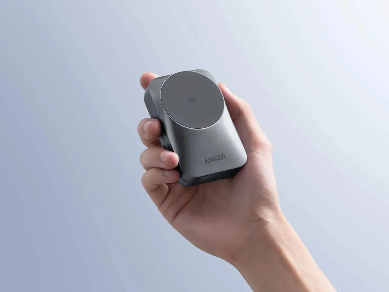 Anker、折りたたみ式&冷却システム内蔵の3 in 1充電器｢Anker Prime 