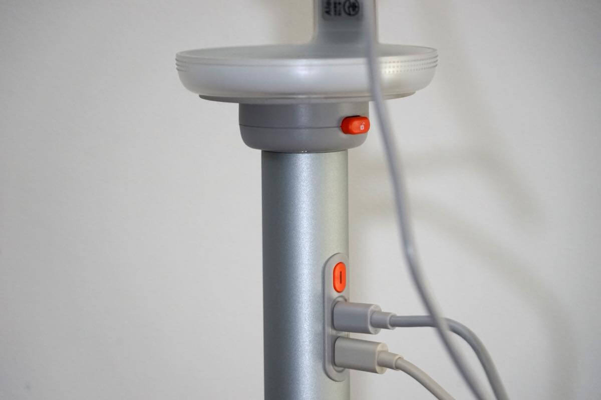 【レビュー】「Aladdin Poca Laser」|3色レーザー搭載で高画質&動画視聴だけじゃない豊富なコンテンツも特徴のモバイルプロジェクター