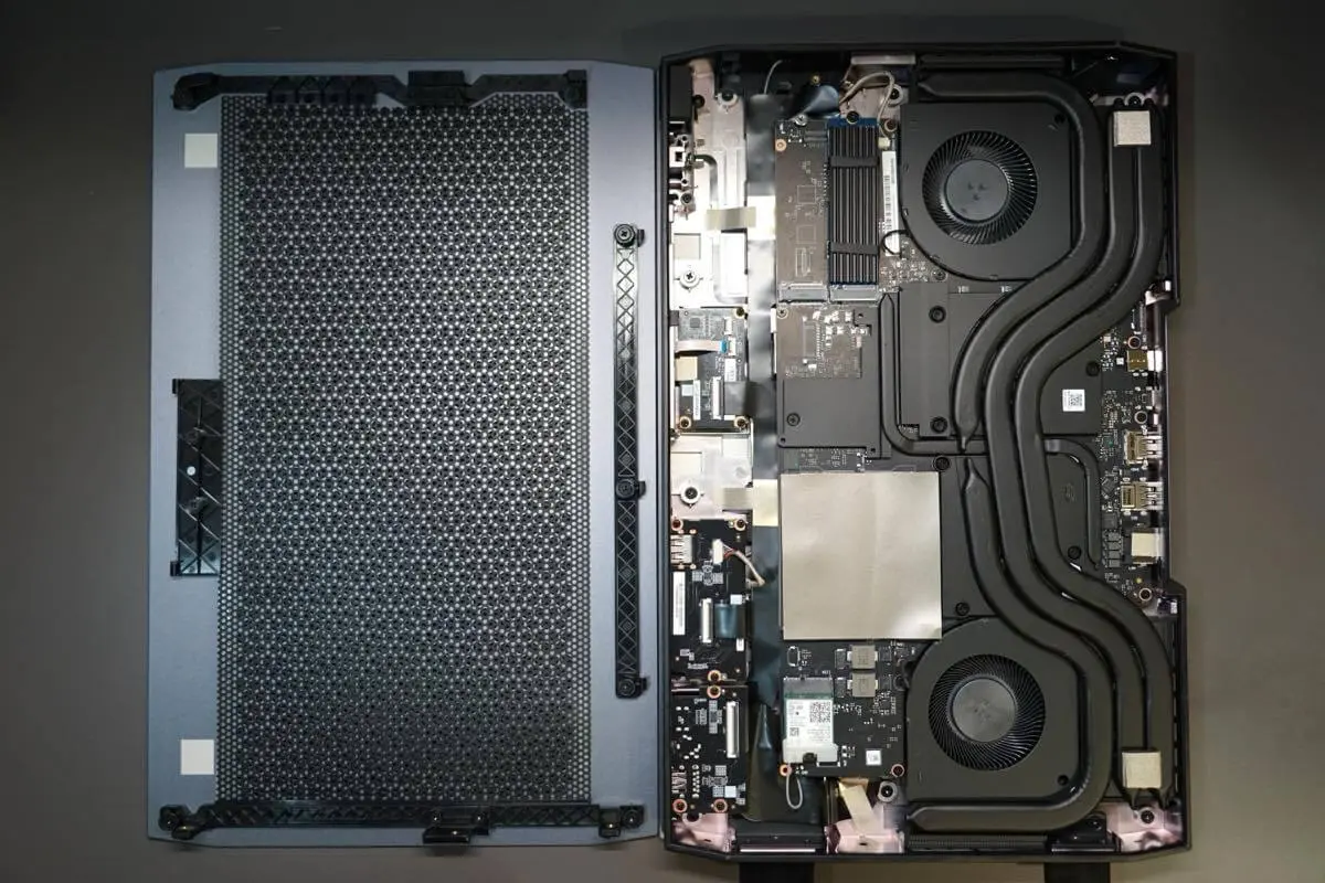 レビュー】GeForce RTX 5070 Laptop搭載の超薄型ゲーミングPC