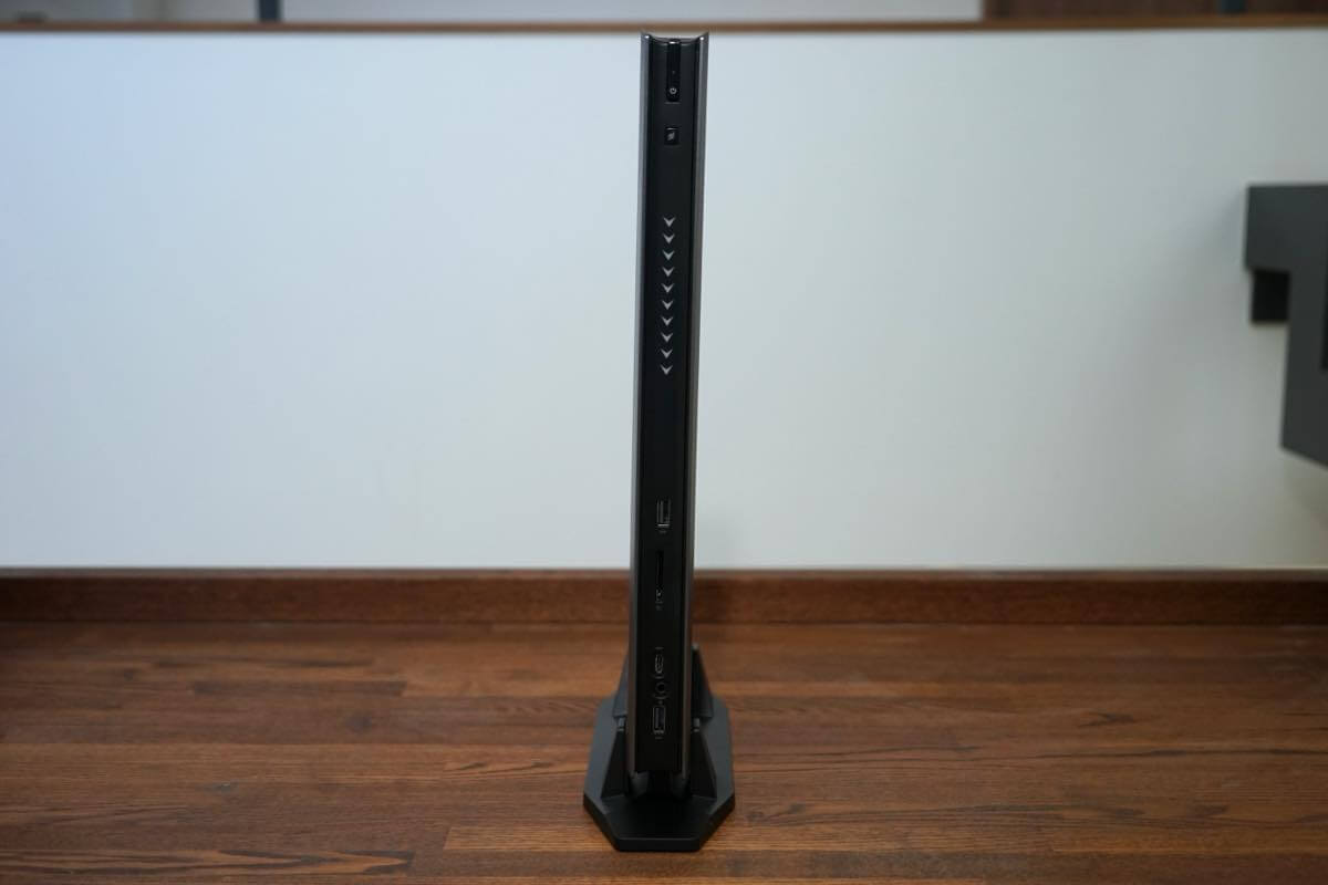 【レビュー】GeForce RTX 5070 Laptop搭載の超薄型ゲーミングPC「Minisforum AtomMan G7 Pro」をチェック