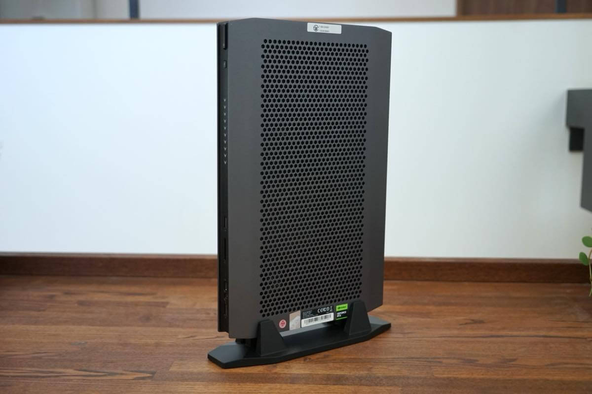 【レビュー】GeForce RTX 5070 Laptop搭載の超薄型ゲーミングPC「Minisforum AtomMan G7 Pro」をチェック