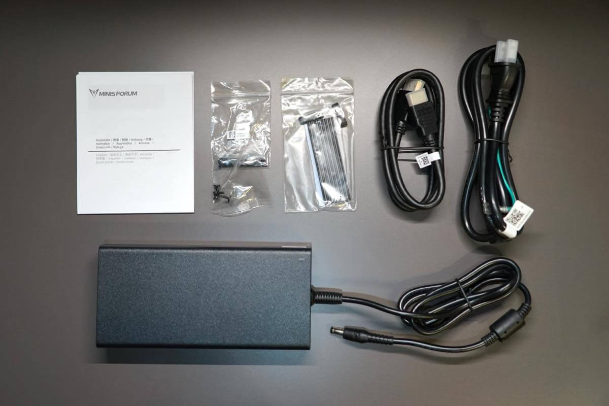 【レビュー】GeForce RTX 5070 Laptop搭載の超薄型ゲーミングPC「Minisforum AtomMan G7 Pro」をチェック