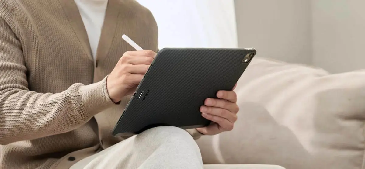 PITAKA、｢iPad Pro (M4/M5)｣向けアラミド繊維ケース｢Air Case｣を発売