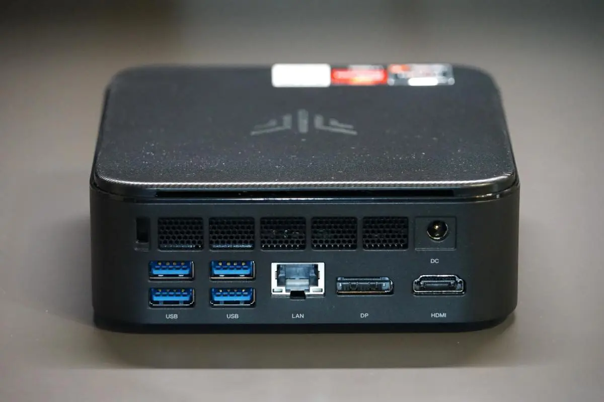 レビュー】値上がりが続くミニPC、まだ5万円台で買える「NiPoGi E3B