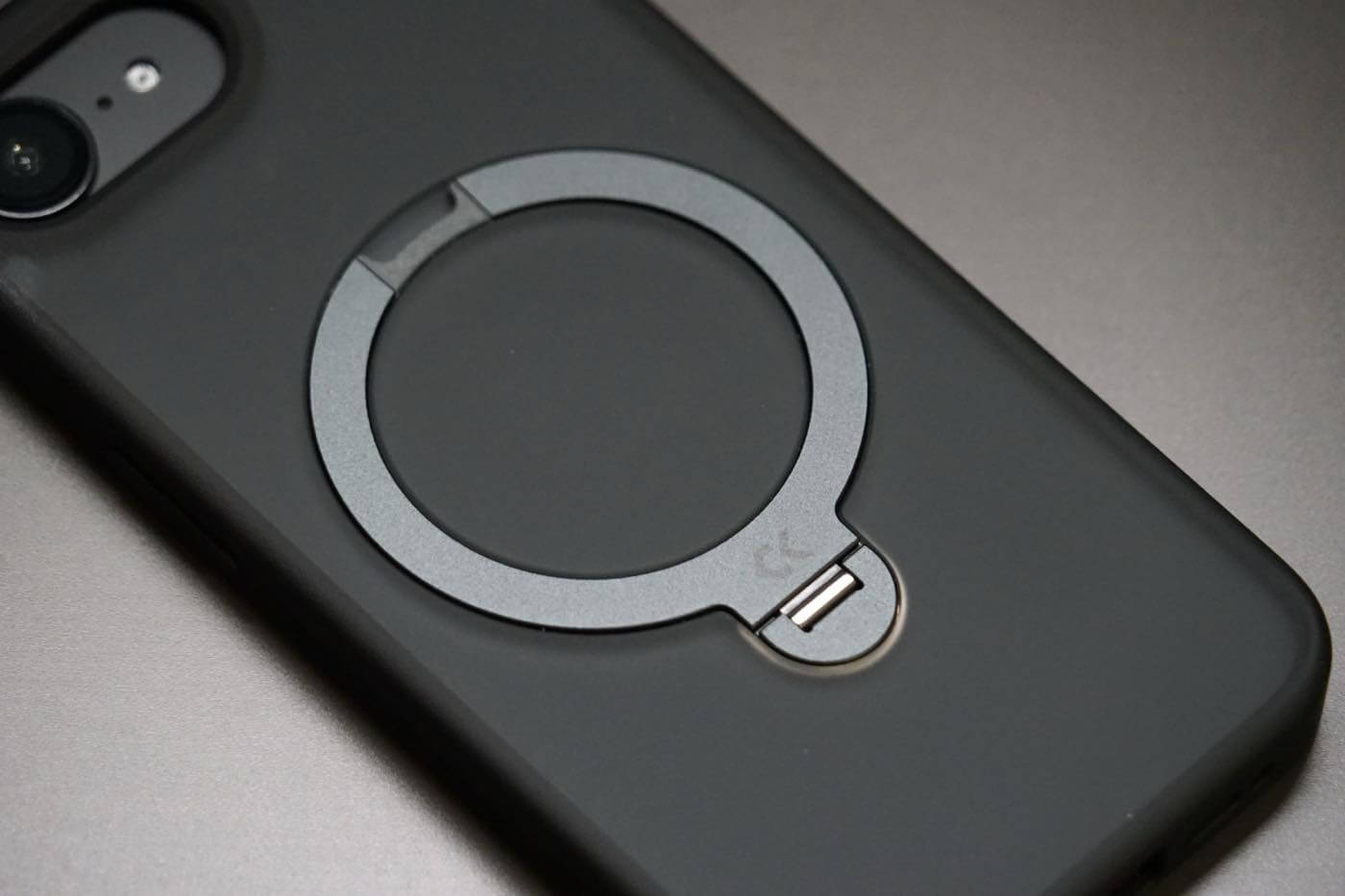 【レビュー】CASEKOOの360度回転スタンド搭載ケース｢Magicstand Pro｣にiPhone 17e対応モデルが登場｜よりシンプルな｢Basic Case｣も