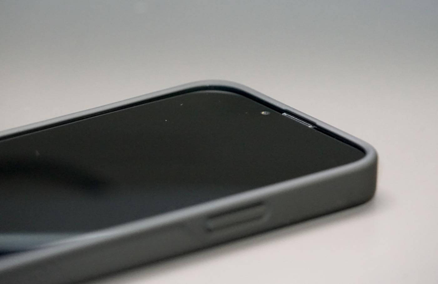 【レビュー】CASEKOOの360度回転スタンド搭載ケース｢Magicstand Pro｣にiPhone 17e対応モデルが登場｜よりシンプルな｢Basic Case｣も