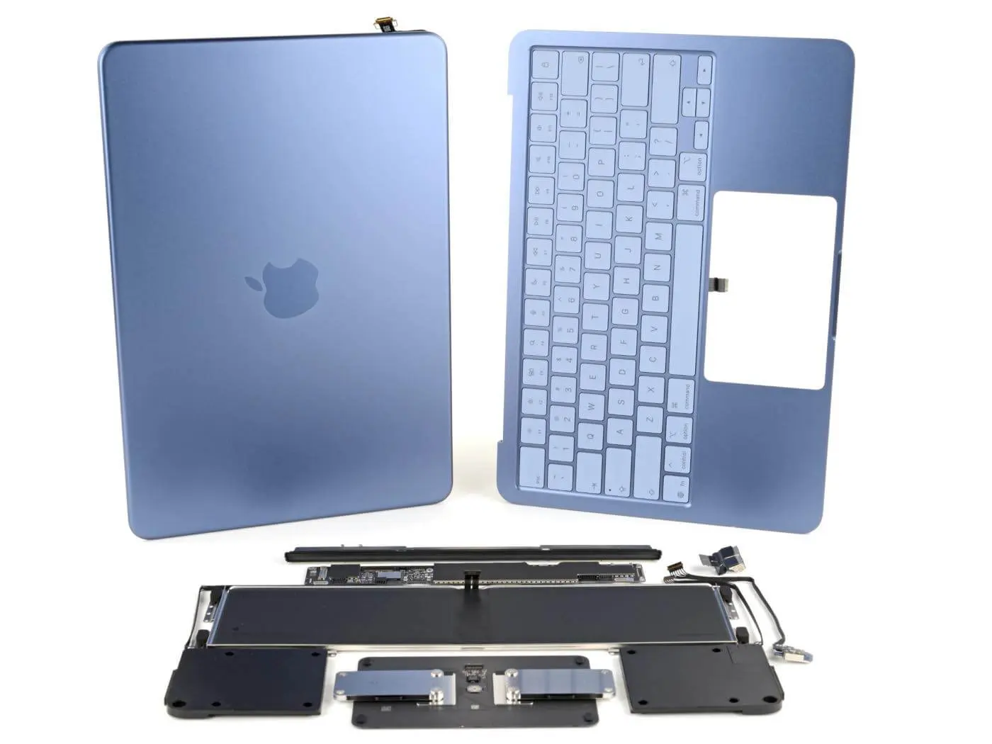 MacBook Neo｣は過去14年間で最も修理しやすいMacBook ｰ iFixitが分解