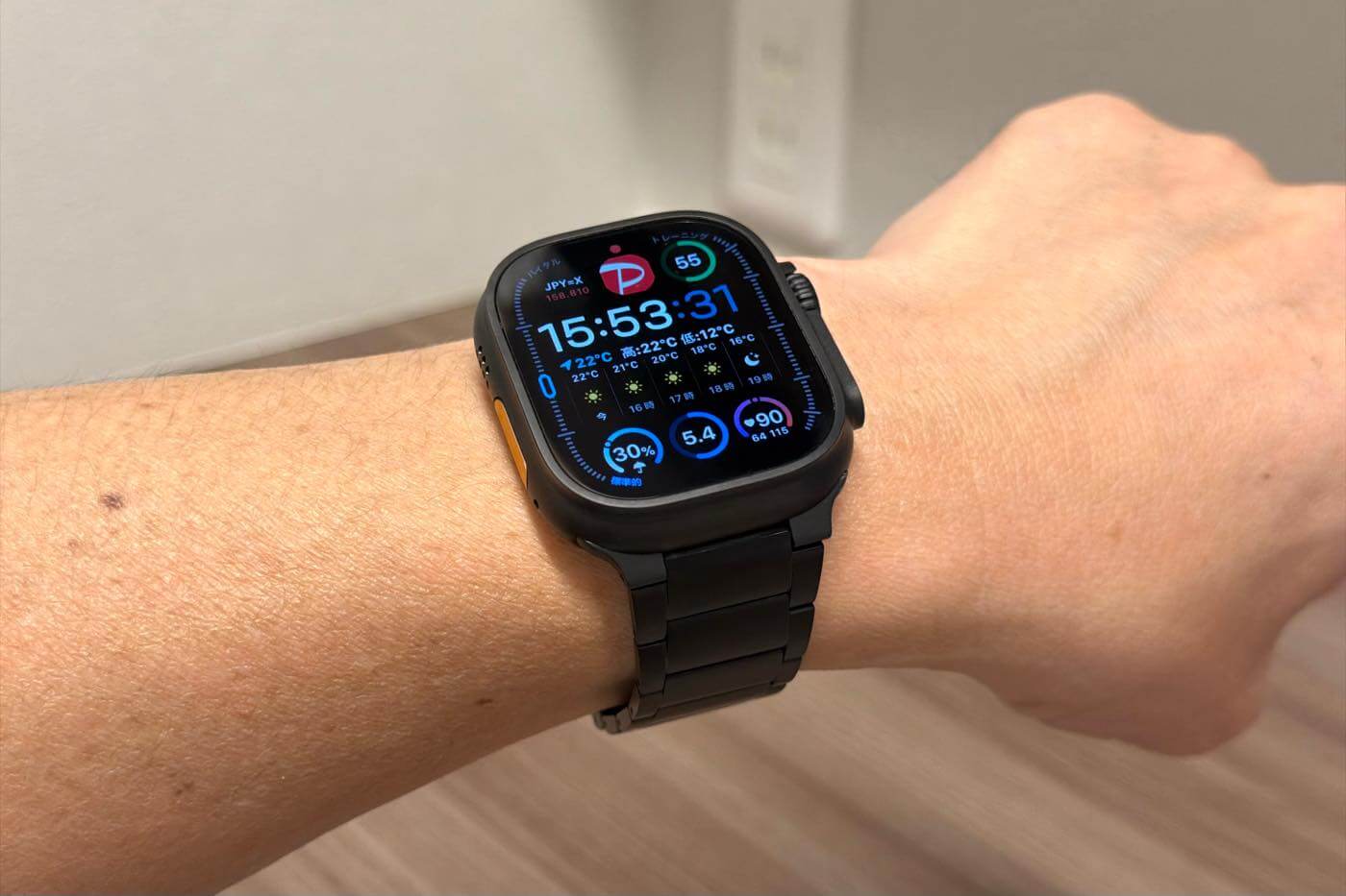 【レビュー】｢MinZ Titanium Band PRO｣ ｰ フルチタニウム仕様でApple Watch Ultraとの一体感が魅力