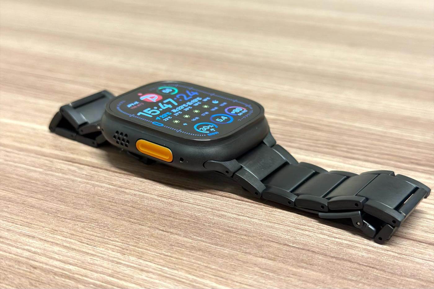 【レビュー】｢MinZ Titanium Band PRO｣ ｰ フルチタニウム仕様でApple Watch Ultraとの一体感が魅力
