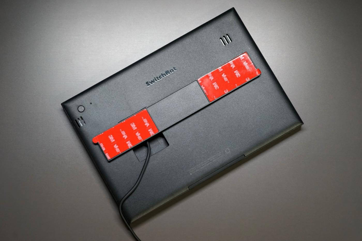 【レビュー】『SwitchBot スマートデイリーステーション』をチェック ｰ 電子ペーパー搭載天気情報端末で｢今日何着る? 傘必要??｣も解決