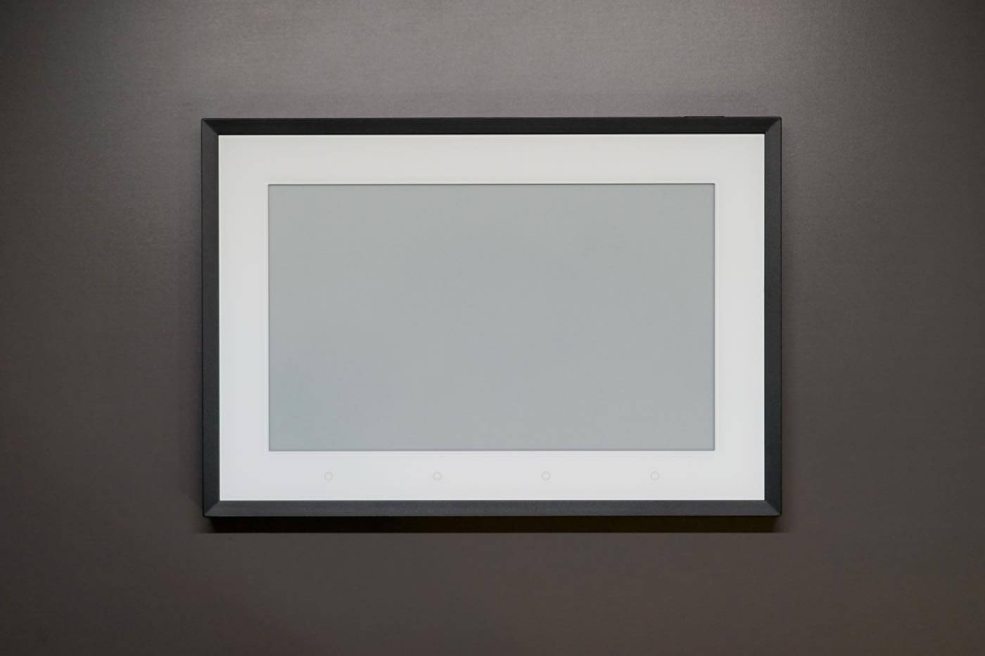 【レビュー】『SwitchBot スマートデイリーステーション』をチェック ｰ 電子ペーパー搭載天気情報端末で｢今日何着る? 傘必要??｣も解決