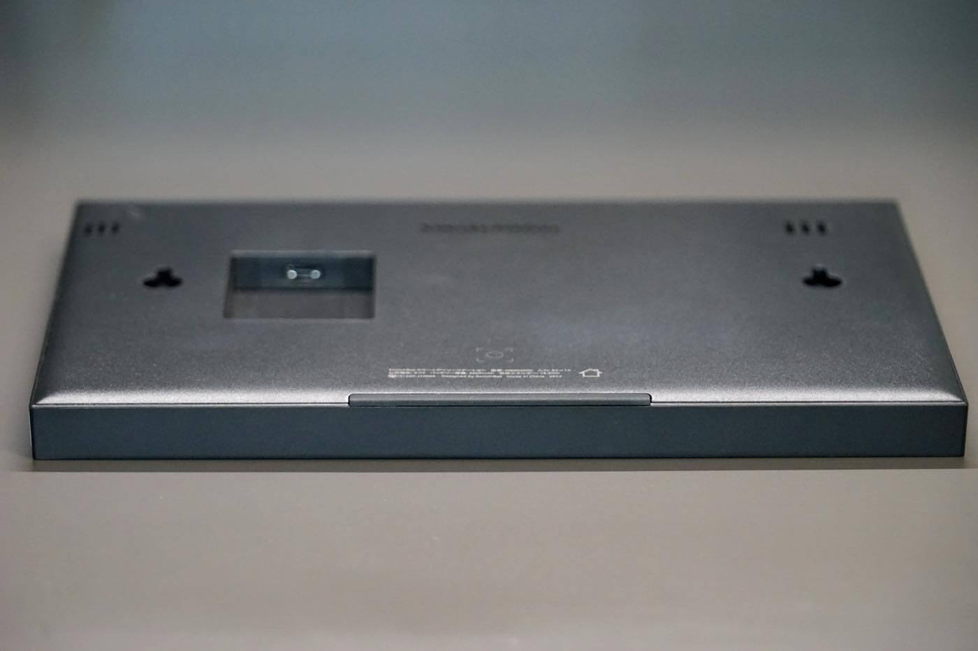 【レビュー】『SwitchBot スマートデイリーステーション』をチェック ｰ 電子ペーパー搭載天気情報端末で｢今日何着る? 傘必要??｣も解決