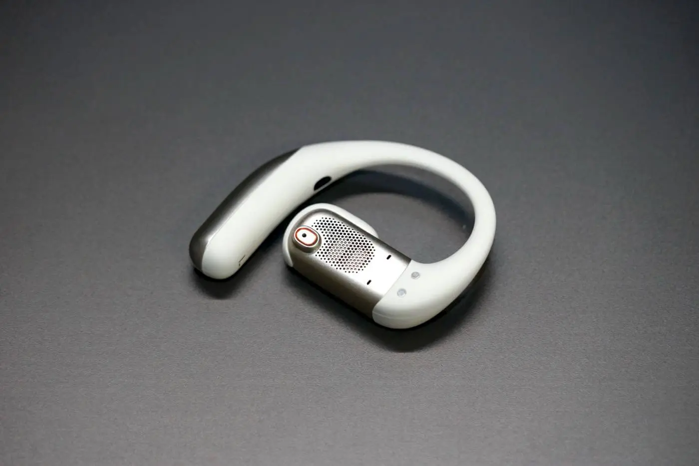 レビュー】『Shokz OpenFit Pro』をチェック ｰ オープンイヤー型の弱点