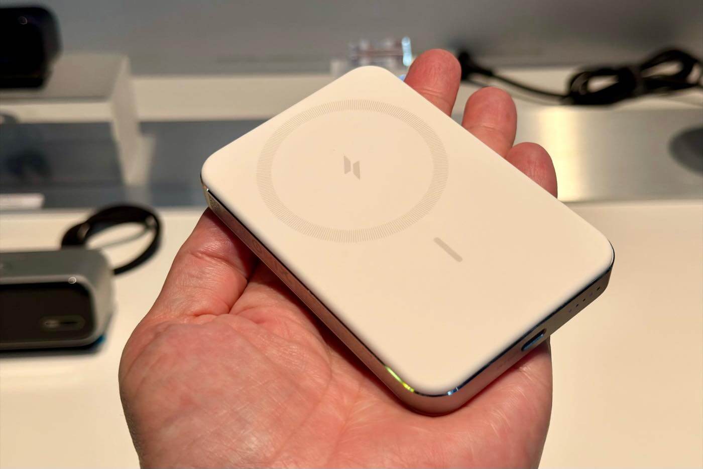 Anker、釘刺し試験を100%通過可能な独⾃バッテリーセル「Neo Lithium-ion Battery」を発表 ー 同セルを搭載したモバイルバッテリーも