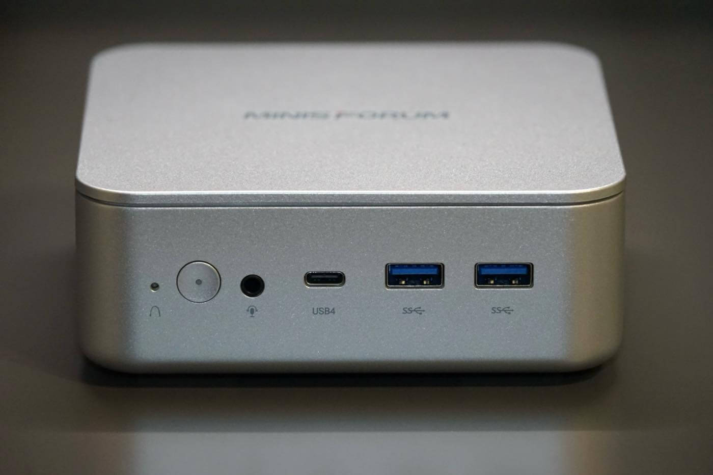 【レビュー】Core Ultra 7 356H搭載ミニPC｢Minisfourm M2｣ ｰ ローカルLLMが実行可能 & マルチフレーム生成対応が特徴