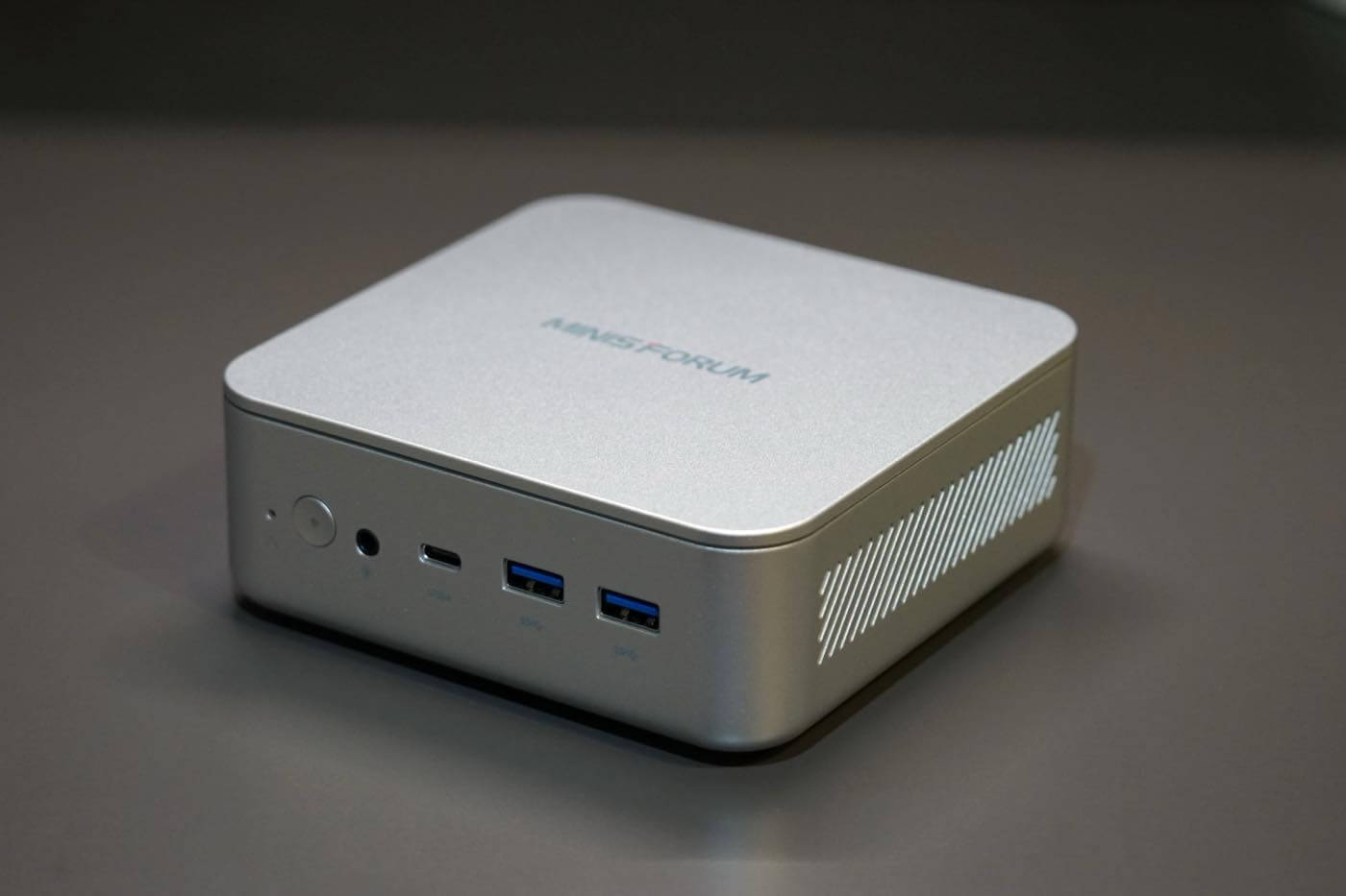 【レビュー】Core Ultra 7 356H搭載ミニPC｢Minisfourm M2｣ ｰ ローカルLLMが実行可能 & マルチフレーム生成対応が特徴
