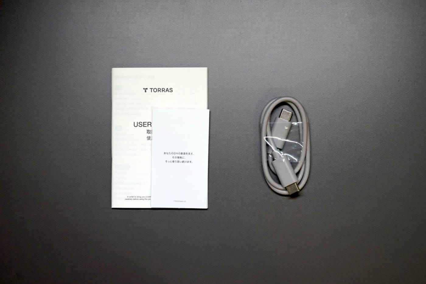 【レビュー】TORRASの最新モバイルバッテリー「MiniMag Pro」をチェック ー 半固体電池採用に加え、薄型で高級感のあるデザインが特徴
