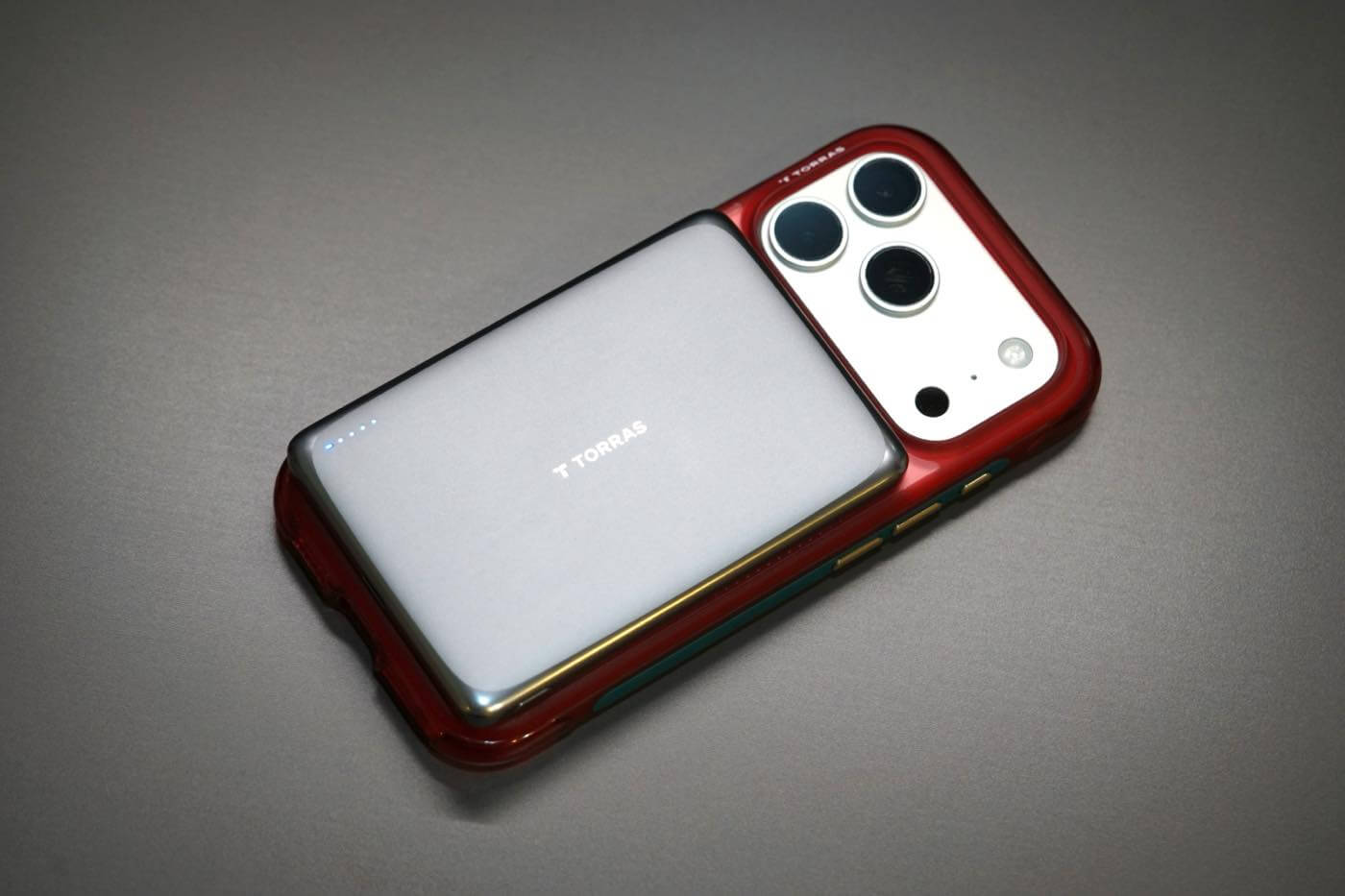 【レビュー】｢TORRAS Ostand Q3 Air｣のポルトガル代表サッカーチームとのコラボモデルをチェック ｰ エアバッグ搭載で落下時も安心感あり
