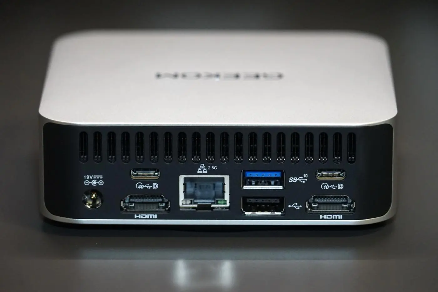 レビュー】信頼性の高い定番構成を採用したミニPC『GEEKOM A8 2026