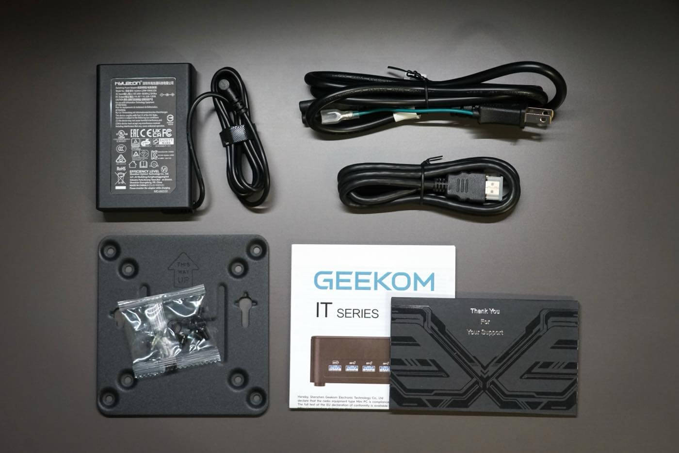 【レビュー】Core Ultra 9 185H搭載で11万円以下のミニPC「GEEKOM IT13 Max」をチェック