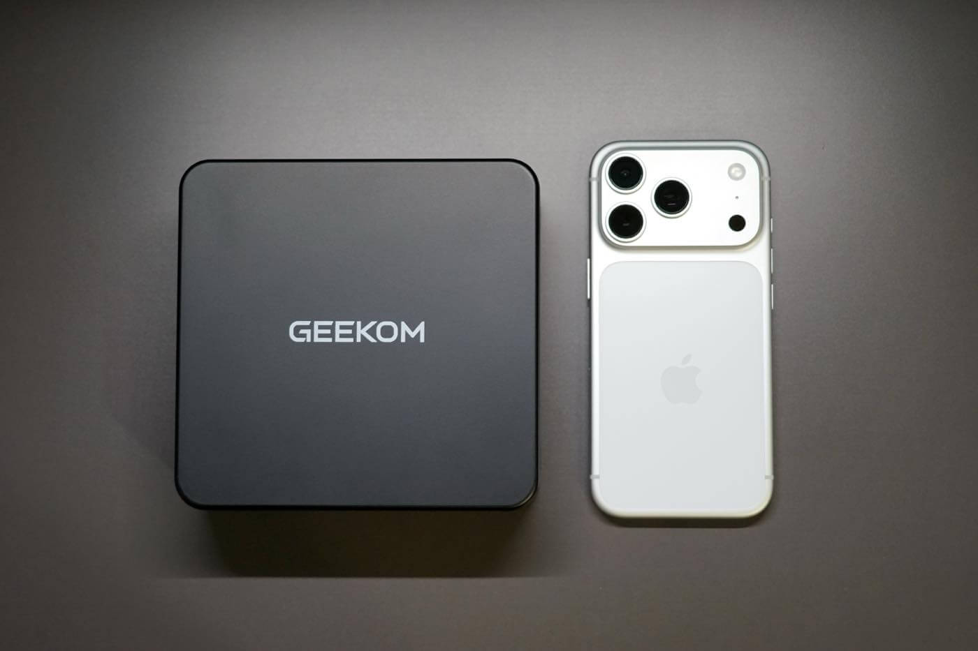 【レビュー】Core Ultra 9 185H搭載で11万円以下のミニPC「GEEKOM IT13 Max」をチェック