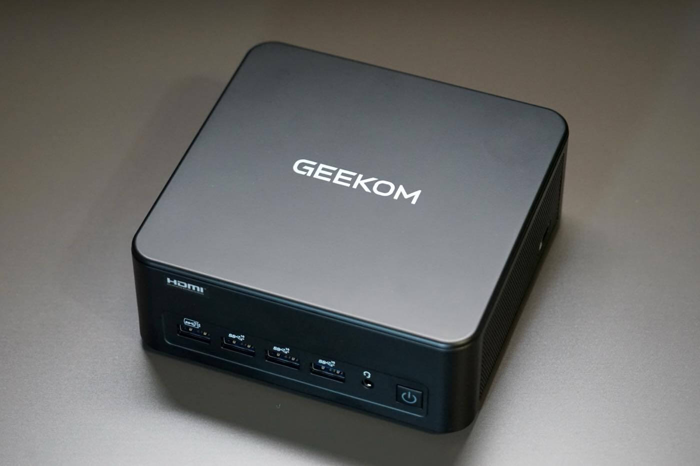 【レビュー】Core Ultra 9 185H搭載で11万円以下のミニPC「GEEKOM IT13 Max」をチェック
