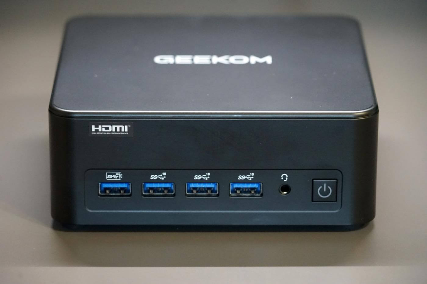 【レビュー】Core Ultra 9 185H搭載で11万円以下のミニPC「GEEKOM IT13 Max」をチェック