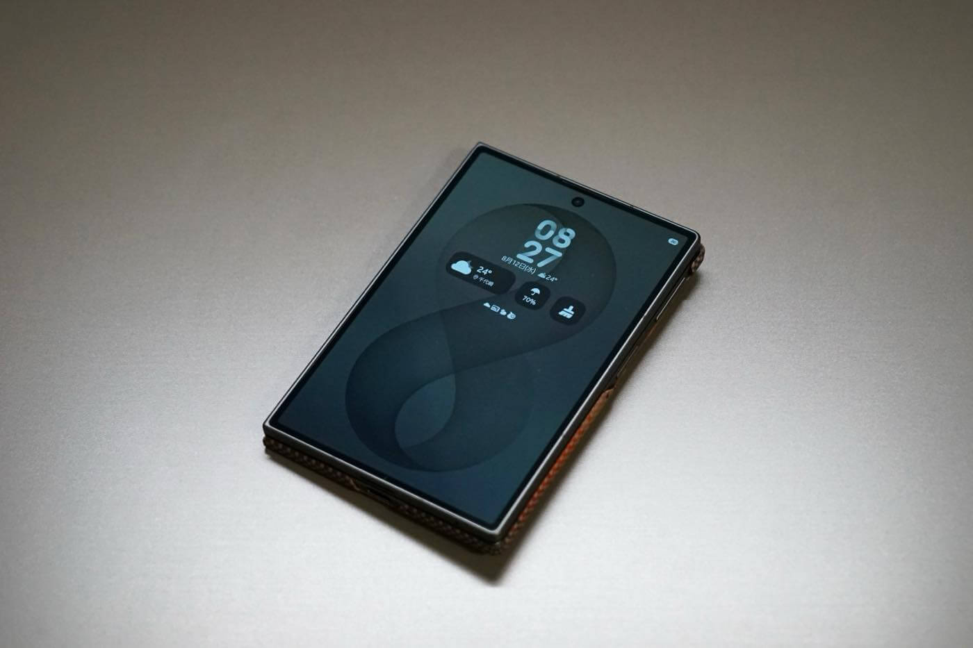 【レビュー】「Galaxy Z Fold8」の薄さと軽さを損なわないケースと言えば「PITAKA Edge Case」