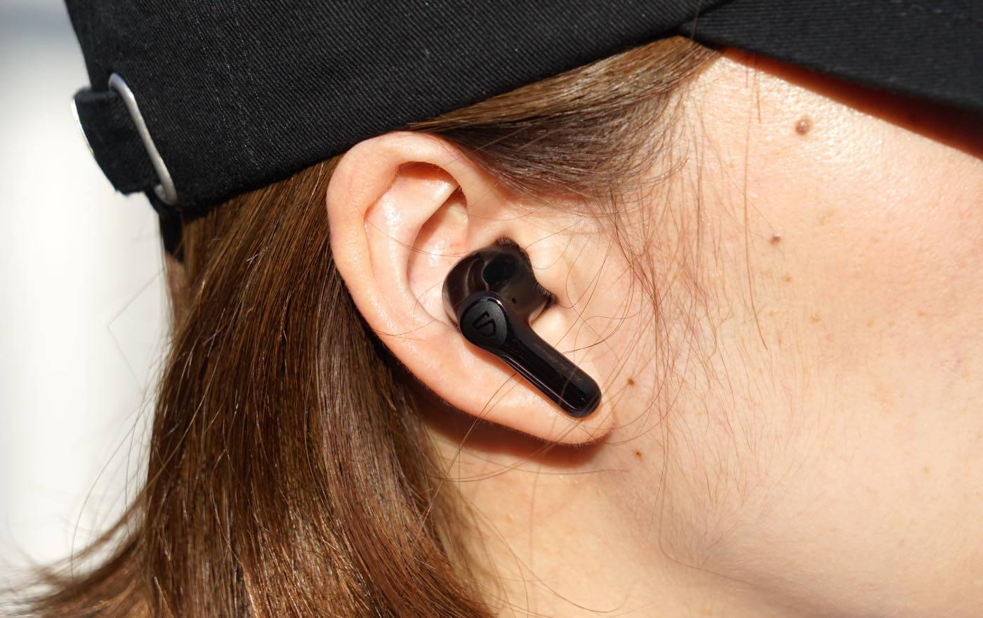 「SOUNDPEATS Air6 Pro」 レビュー|ボーカル重視の新チューニング採用ワイヤレスイヤホンだが、スペック面も順当に進化