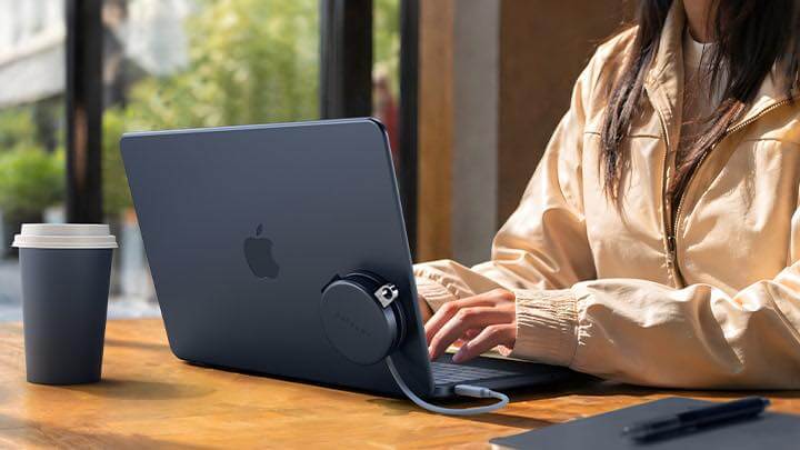 「MacBook Neo」のカラーリングにマッチしたSatechiのマウスやUSB-Cハブなどが発売へ