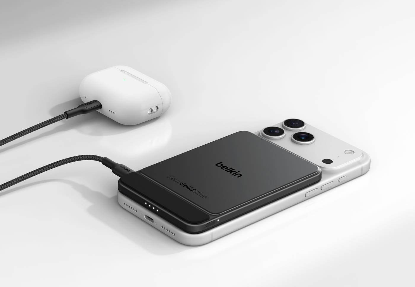 Belkin、同社初の半固体電池技術を採用したモバイルバッテリーを発表 ー 従来モデルより最大3倍長い寿命やより薄くコンパクトな設計が特徴