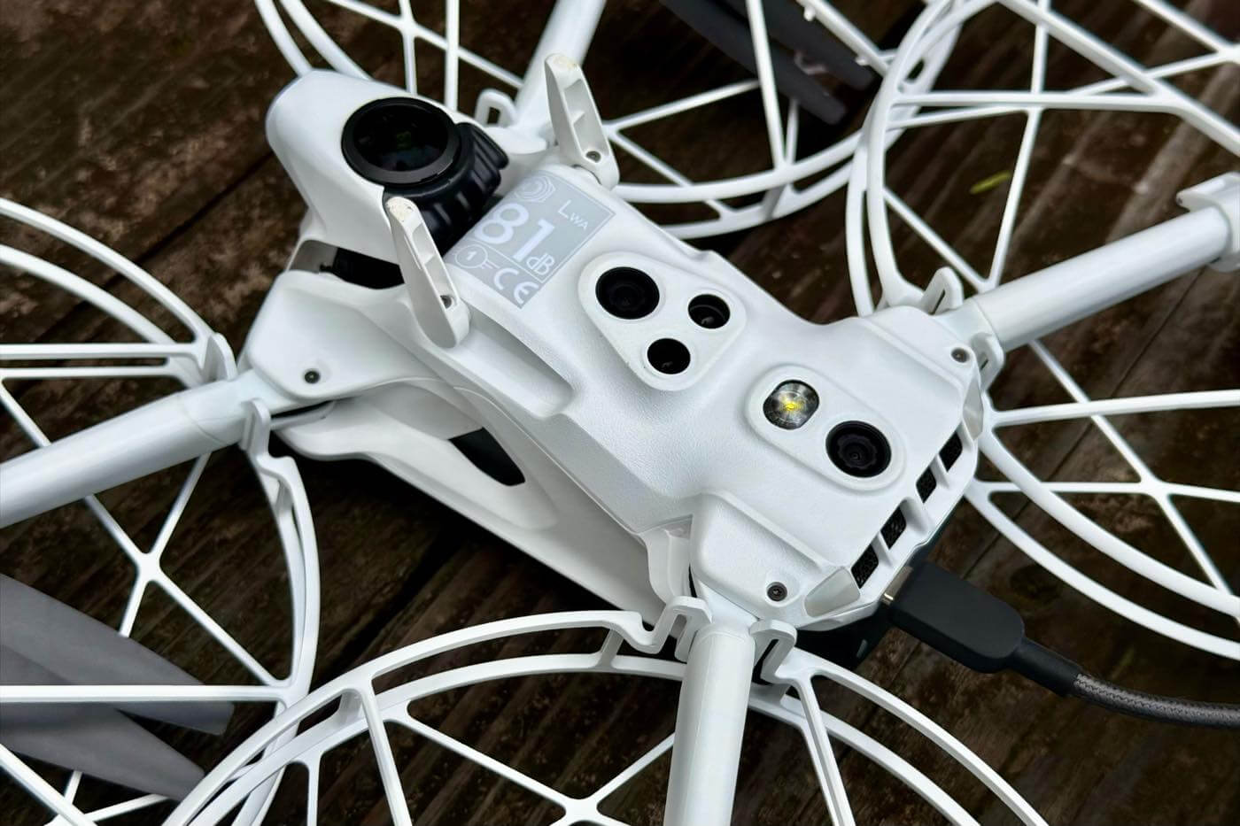 【レビュー】8K/360度ドローン「Antigravity A1 Follow Meキット」 ー 腕時計型と指輪型リモコンで手軽に空撮可能に